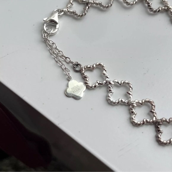 Heidi Klum sterling silver clover necklace RARE! 18 inches. - Picture 2 of 2